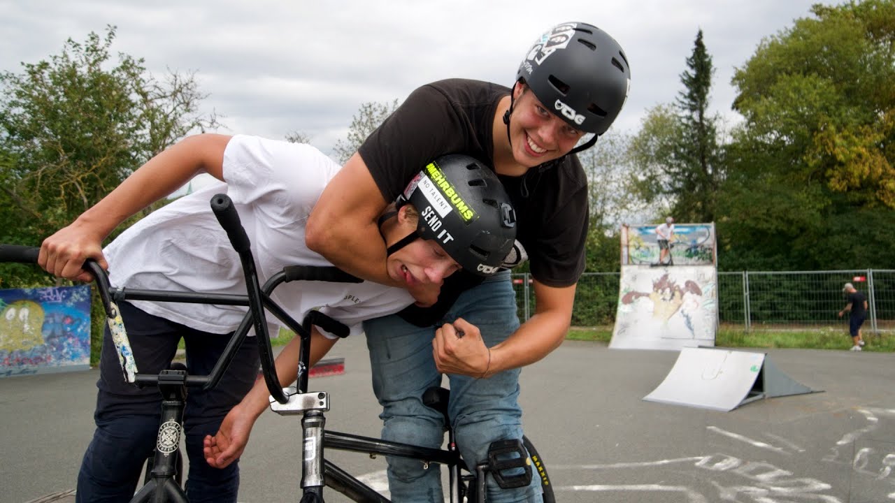 Wer gewinnt das GAME OF BIKE?! Leo vs. Kilian! Wer gewinnt das GAME OF BIKE?! Leo vs. Kilian!