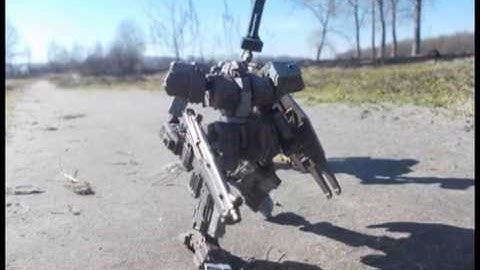 Front Mission action figures - Kyojun