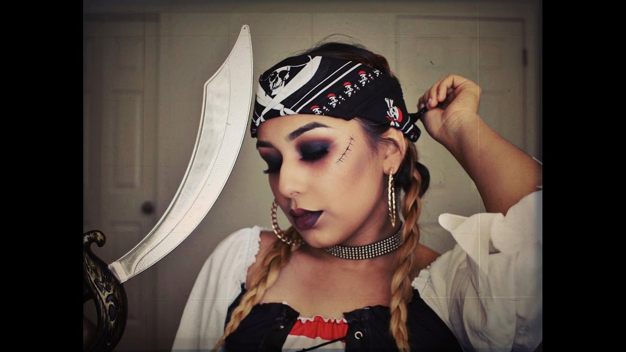 Pirate Makeup Tutorial | Halloween | Monika Zamudio - YouTube