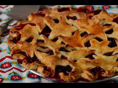 Berry Pie Recipe Demonstration - Joyofbaking.com