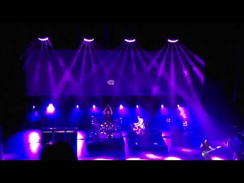 Joe Satriani - Thunder High On The Mountain