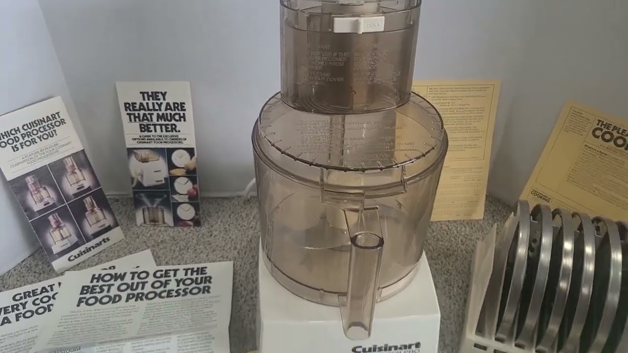 Cuisinart DLC 7 Super Pro food processor - YouTube