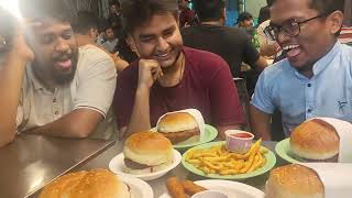 Trying Pune’s Famous KP Burger 🍔 | Life During 6-Month Software Engineer Internship | IIT Final Year