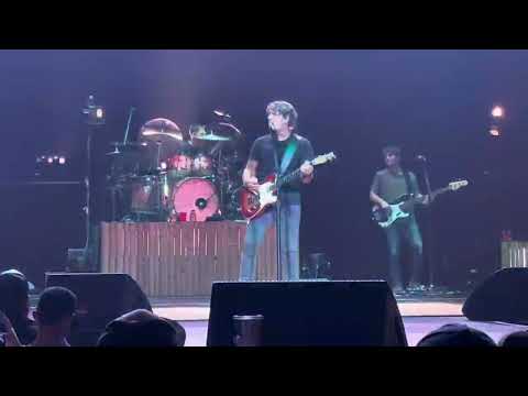 Billy Currington - That’s How Country Boys Roll (Live) - Mohegan Sun Arena, Uncasville, CT - 5/31/25