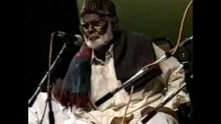 Tamil Muslim Songs Iraivanidam Kai by E M hanifa