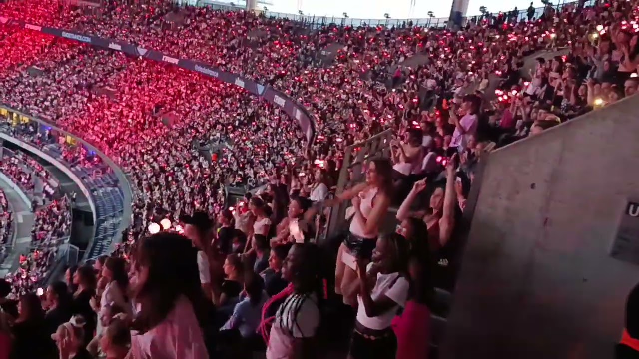 Blackpink Deadline world tour - Like Jennie (03-Aug-2025 Paris day 2)