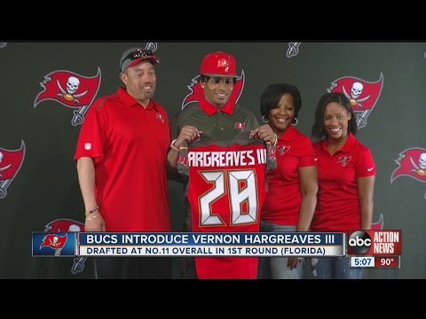 vernon hargreaves bucs jersey