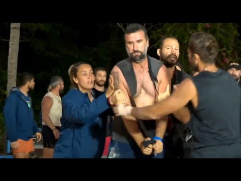 Yunus Emre ve Hikmet Arasında Gerçekleşen Tatsız Kavganın Tv'de Olmayan Görüntüleri