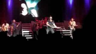 Trace Adkins I wanna feel something