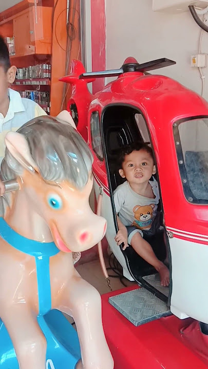Bermain mengendarai helikopter dan kuda #helykopter #kuda #bermain #helikopter #anak #permainan
