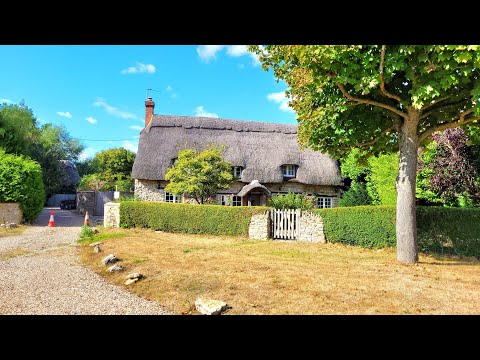 Discover the Beauty of CUMNOR : a Picturesque English Village WALK - English Countryside