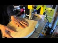 Band saw jig for rounding blanks for woodturning Band saw jig for rounding blanks for woodturning
