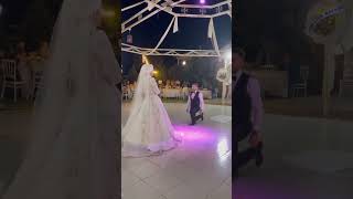 Geli̇n Ve Damat Zeybek Gösteri̇si̇