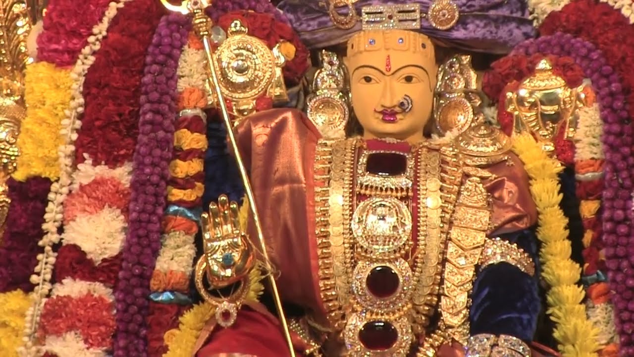 Day 8 Parashakthi Aarthi Part 2 - Kanaka Durga Alankaram