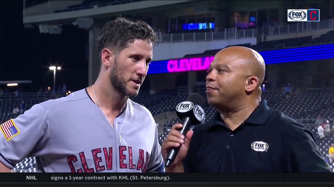 Yan Gomes dedicates his grand slam to his family going through