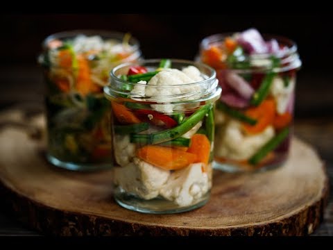 Wideo: Jak Marynować Warzywa