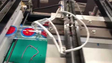 Simple type three side sealing vacuum bag making machine.