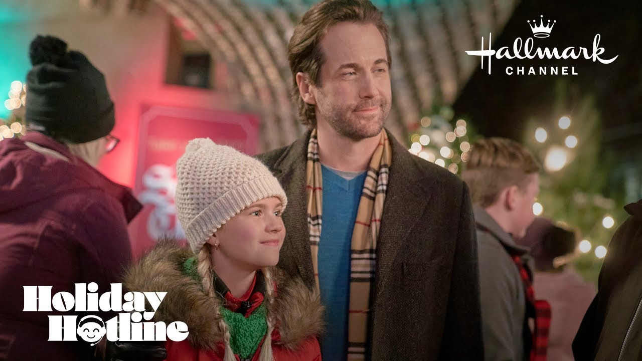 Preview Holiday Hotline Starring Emily Tennant and Niall Matter
