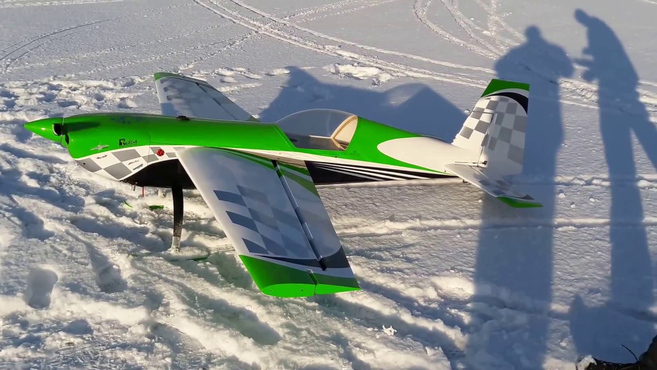 Extra 330sc PilotRC CMCRC