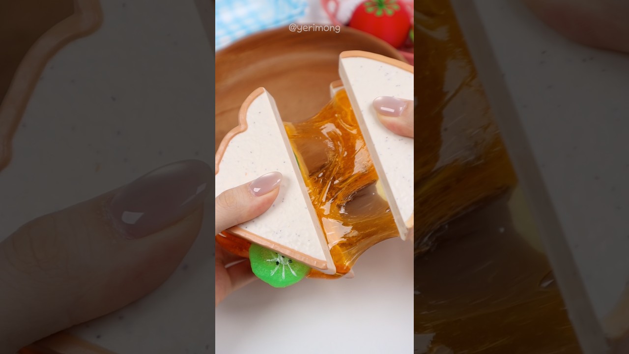 Satisfying Miniature: Making a School Lunchbox with Honey Sandwich 🍯 ASMR (No talking)