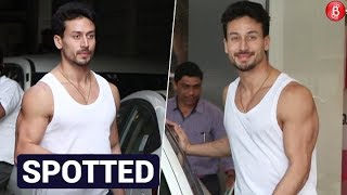 Tiger Shroff spotted outside his dance class in Andheri