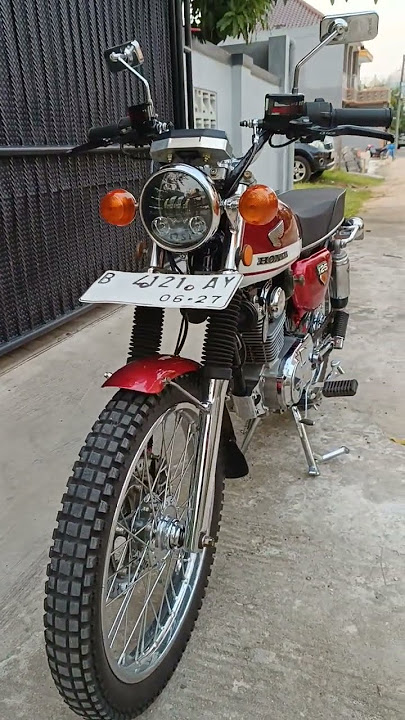 Honda Cb gelatik 125cc ini full restorasi total over all luar biasa istimewa original