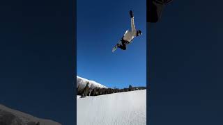 Off to Laax ✈️ Michalchuk Taipan 🤏🏼 📱: #snowboarding #wintersports