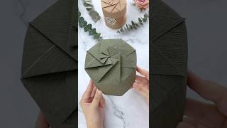 Gift Wrapping | Circular Gift Wrapping -Round Gift Box Wrapping Design #shorts #giftwrapping