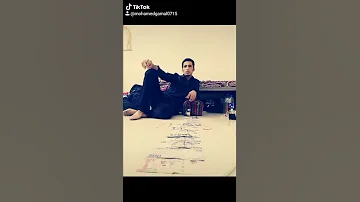 انتا ياصاحبي بتضحكي بس فعينك شايف غلك 