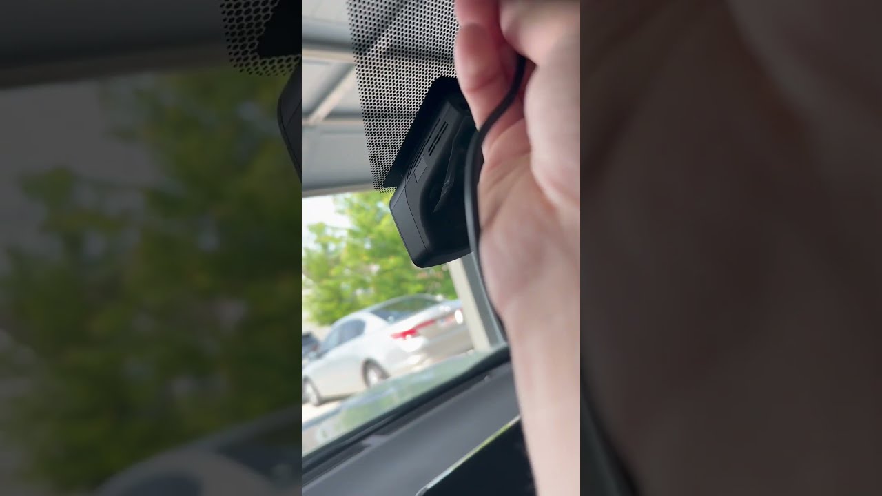 Quick Dashcam Install Thinkware
