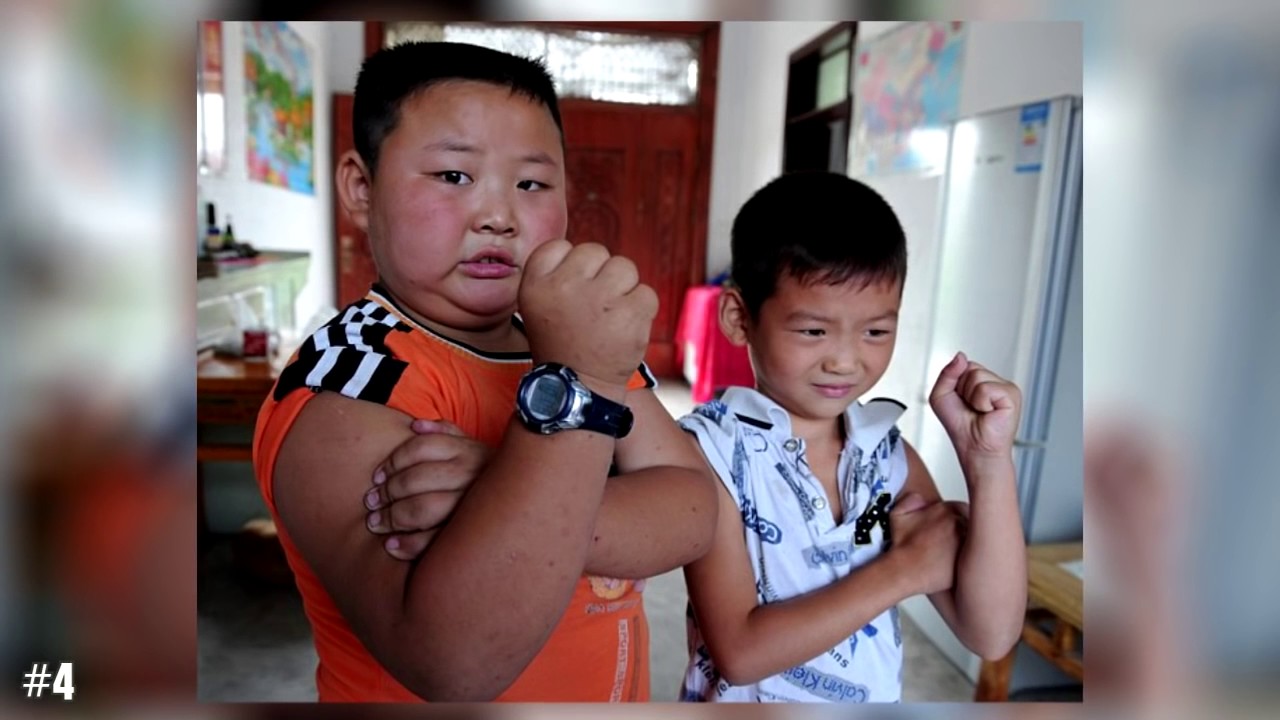 5 сильных мальчиков. Самый сильный ребенок в мире. Мелкий китаец. Маленький китаец.
