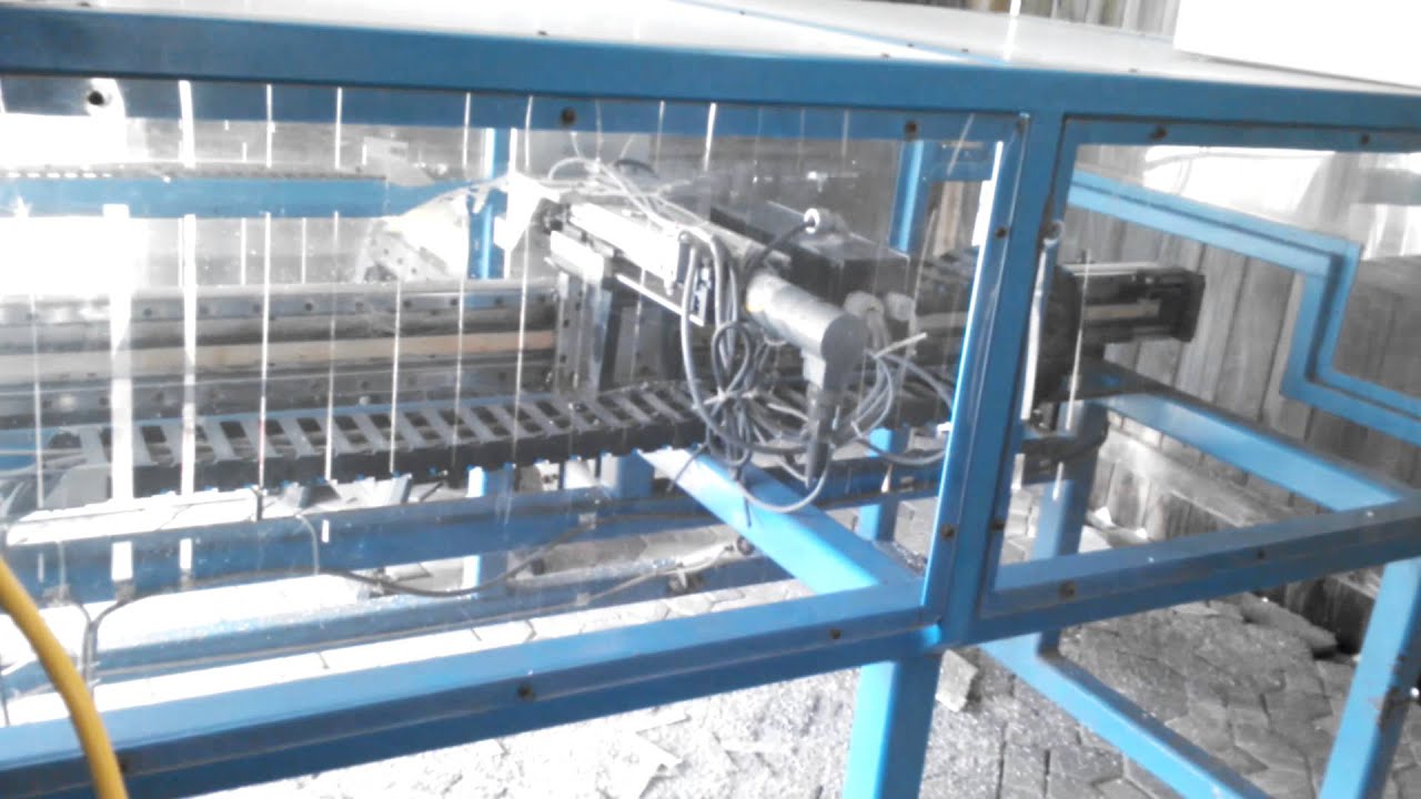 A perfect 10 fencings CNC router - YouTube