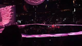Download Lagu One Last Time Live Ariana Grande Sweetener Tour - Washington DC MP3 Download Lagu One Last Time Live Ariana Grande Sweetener Tour - Washington DC MP3
