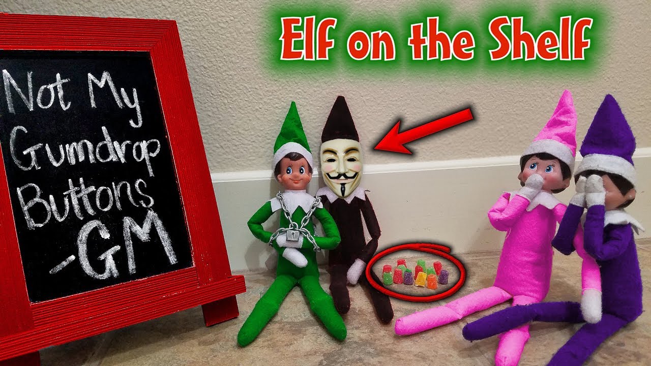 Evil Elf On The Shelf Disguised As Game Master Mad About Gingerbread Man House Gm Day 7 Youtube - gingerbread man bottoms roblox