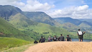 BUKIT HOLBUNG‼️LUKISAN ALAM TERBAIK DI DANAU TOBA