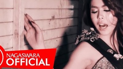 Vivien Vania - Penak Jamanku - Official Music Video - NAGASWARA