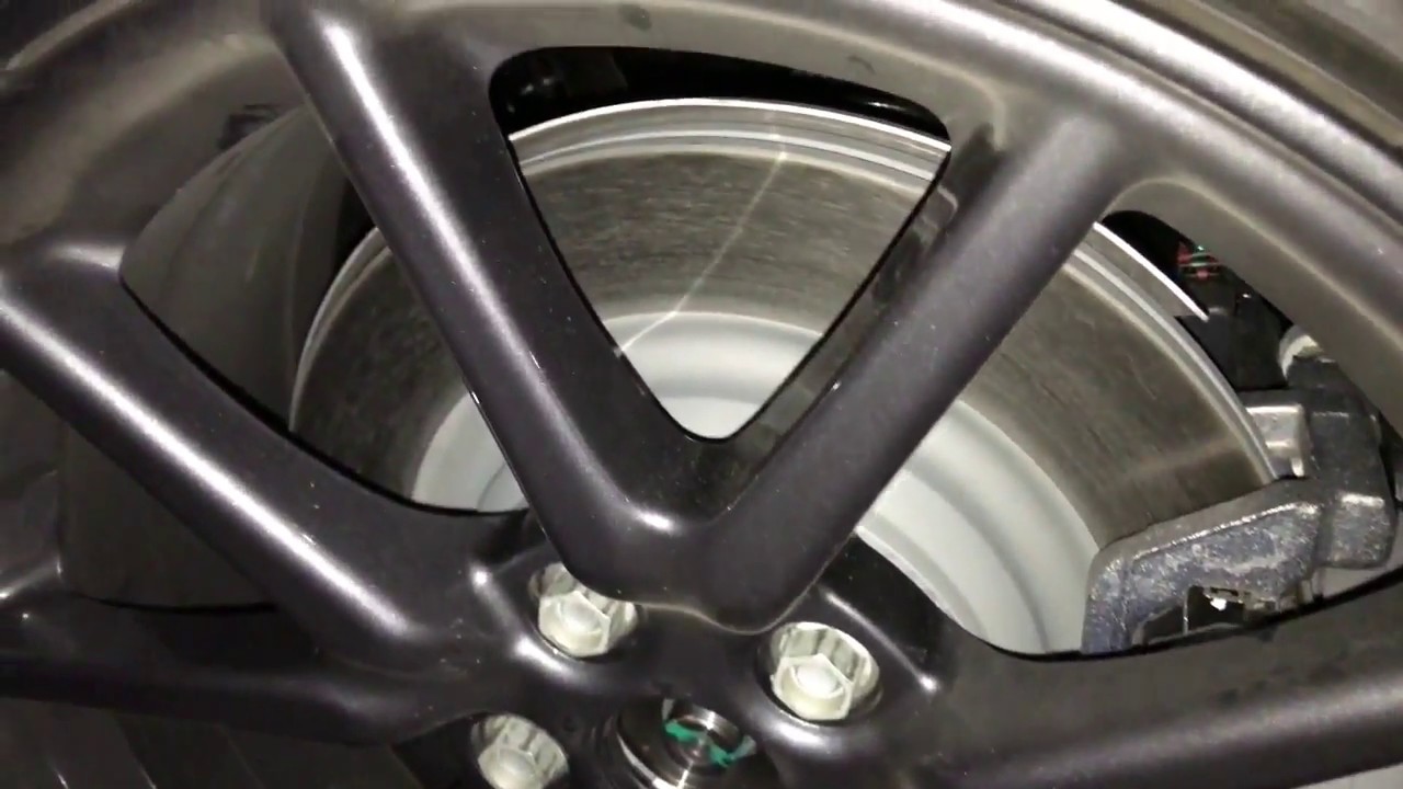 How to remove Tesla Model 3 aero wheel covers