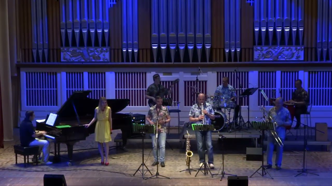 Звуки музыки: E. Burger «Mambo-Swing»