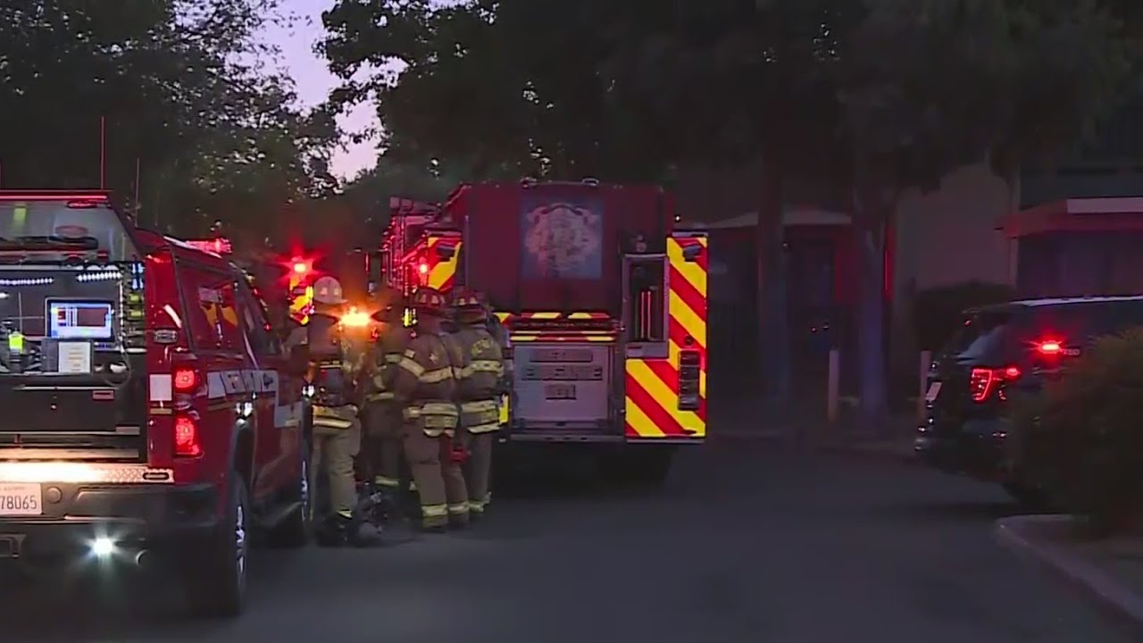 Four People Rushed To The Hospital After Sacramento Apartment Fire ...