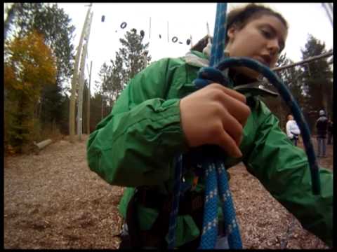 Βίντεο: Go Ape Zip Line Treettop Adventure στο Πίτσμπουργκ