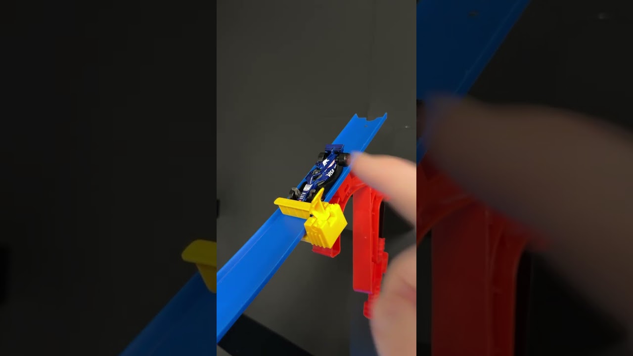 This F1 Distance Battle is NUTS!