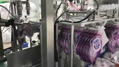 Máy chiết rót túi có vòi