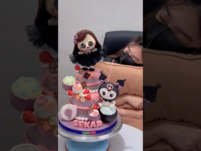 Gak tidur lagi gara-gara bikin kue!🥲 #cakedecorating #kueulangtahun #lionicake class=