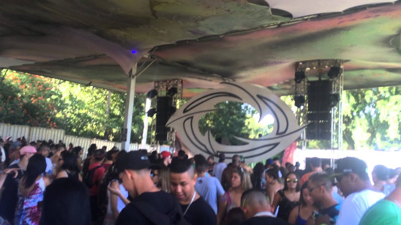 Dash Groove @ Alien Trip 11 anos 2015 Part 5