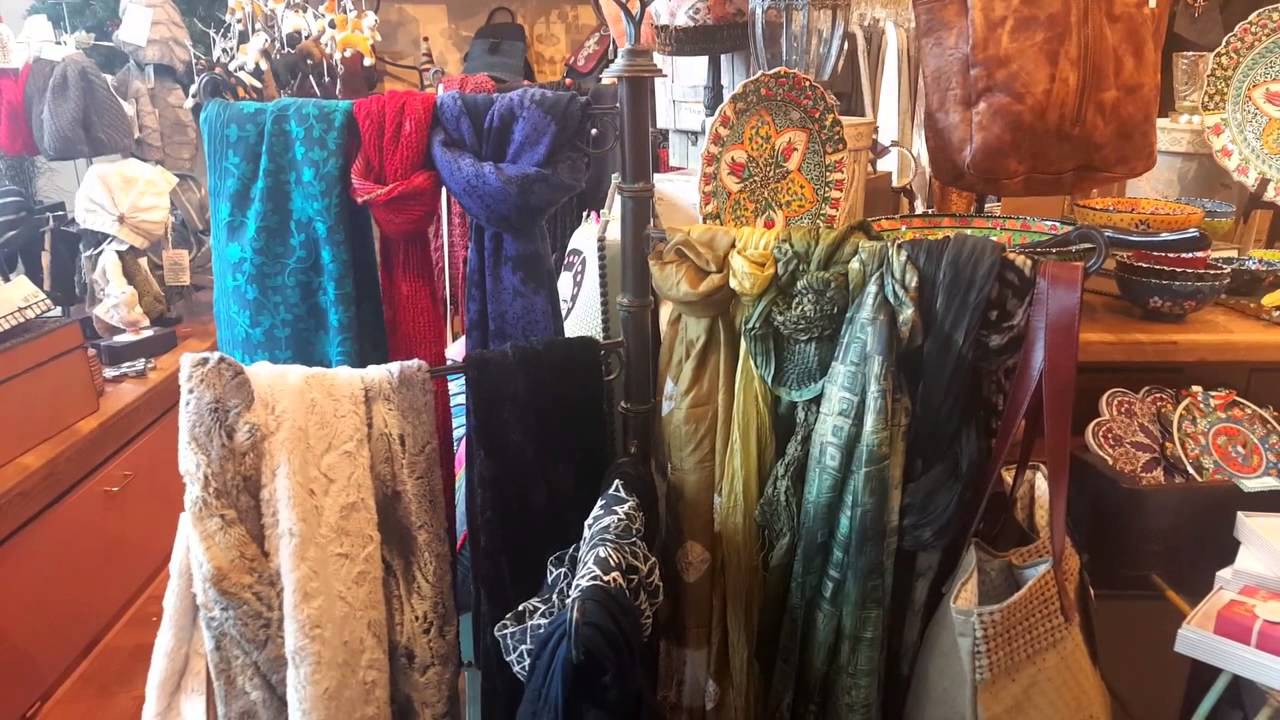 Shop Evanston For The Holidays