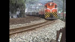 2004.03.29 12:03 侯硐,貨列,R62推測是試運轉