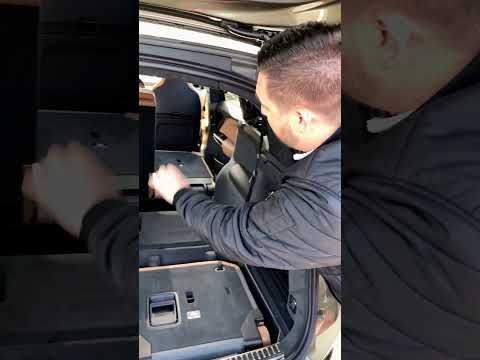 Chief engineer demonstrates Lucid Gravity's Flexible Seating