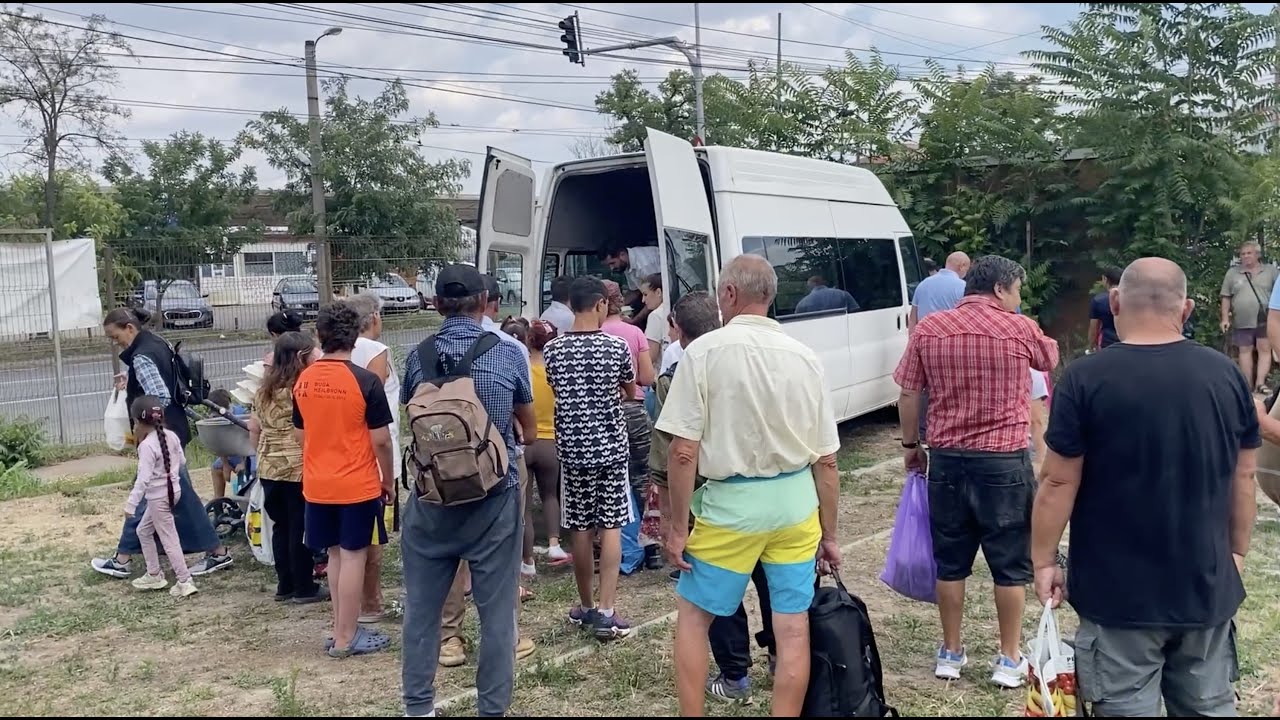 Lucrare cu oamenii străzii Lucrare cu oamenii străzii