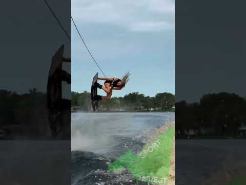 Wakeboard Queen in Action – Stunning Tricks on the Water #sportinvest #womeninsports #beautifulgirl
