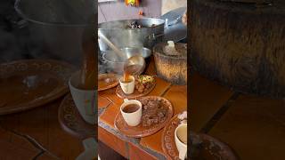 Llegamos a probar la barbacoa el lechón y la birria #Barbacoa #birria #foodie #viral #parati